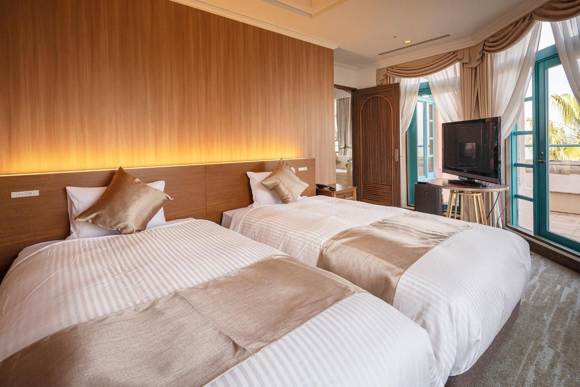 Hotel Ooedo Onsen Monogatari Premium Saikaibashi Sasebo Zewnętrze zdjęcie